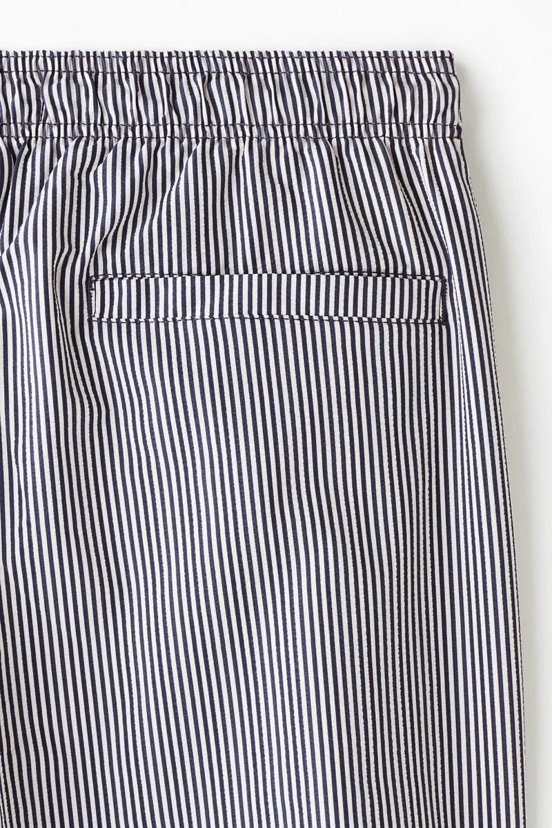 H&M  Seersucker swim shorts for Men | Best Price UAE